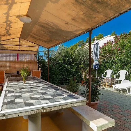 Апартаменты With Parking Space - 24464 *