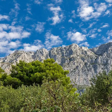 With Parking Space - 24464 Макарска