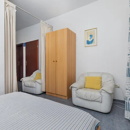 With Parking Space - 24464 Апартаменты