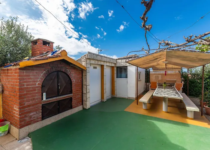 With Parking Space - 24464 Daire Makarska